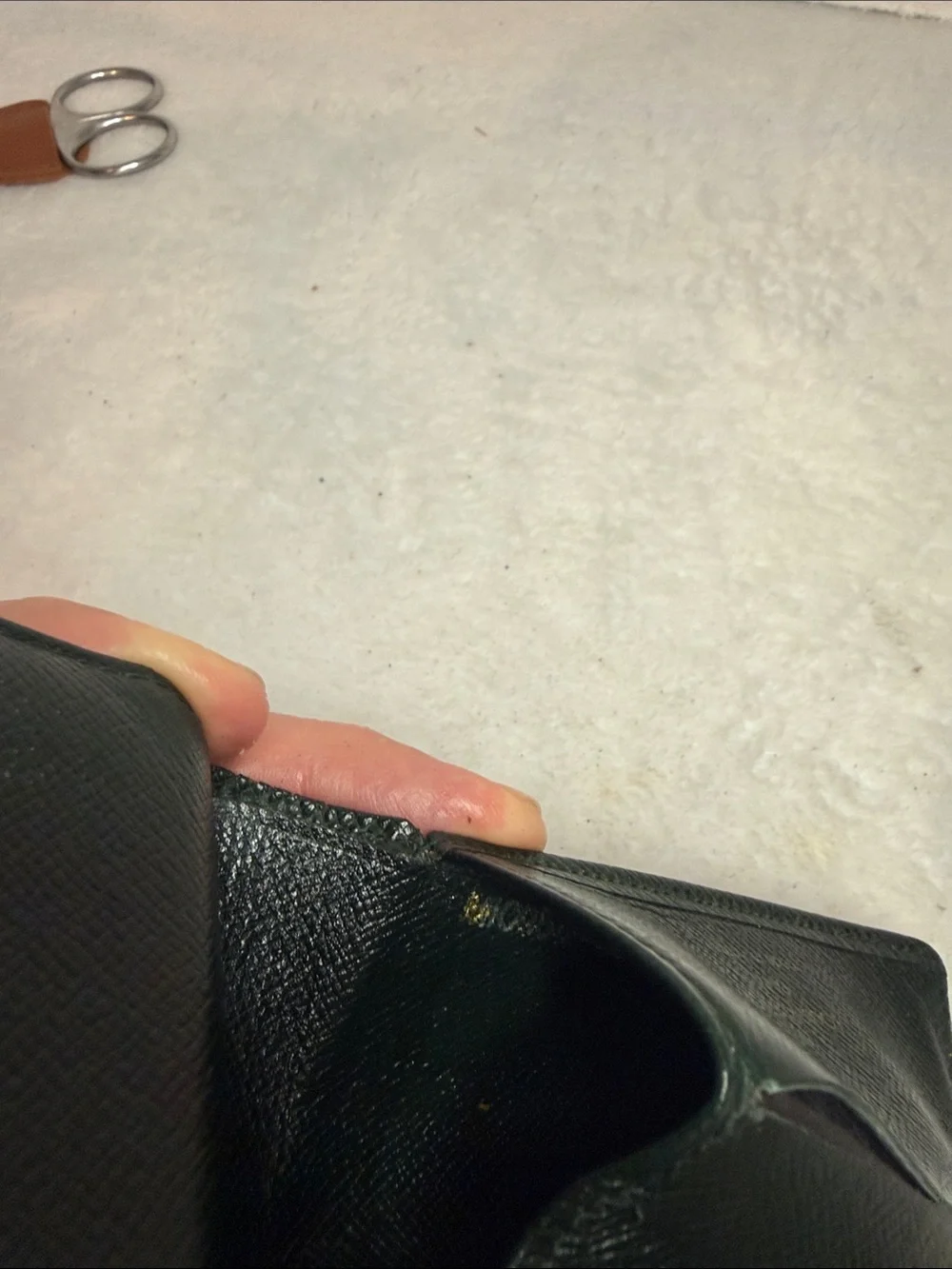 Louis Vuitton Compact Wallet Men’s Taiga Leather Bifold Dark Green Small France